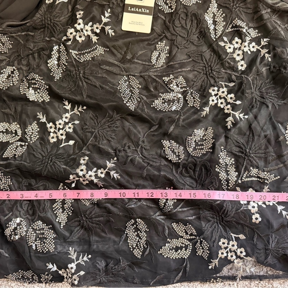 LAX Plus Size 3-Piece Lace Sequin Set | Jacket, Lined Top & Elastic Waist Pants - Picture 9 of 12